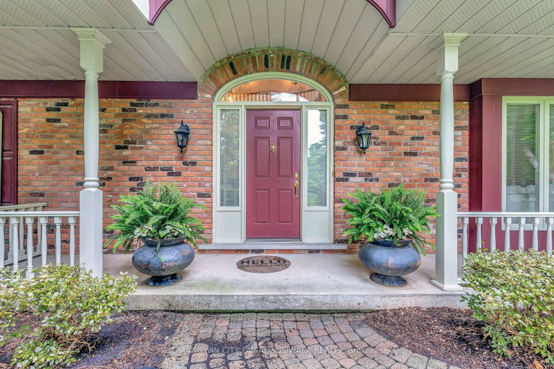22 Deerpath Court