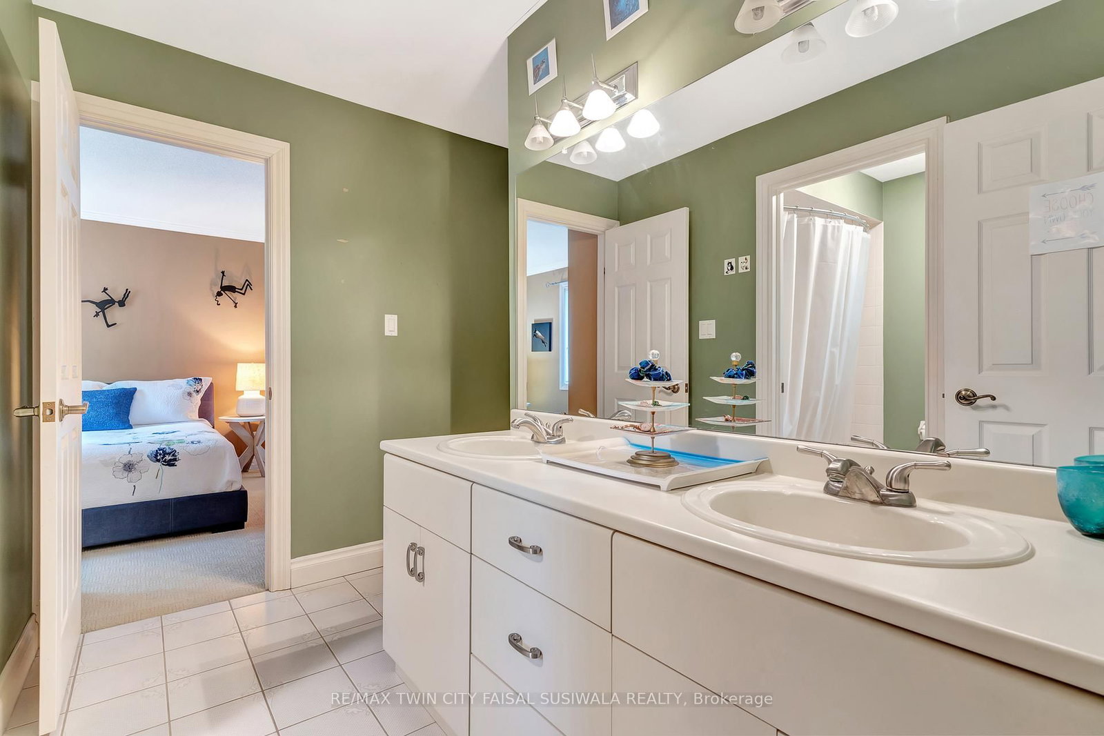 22 Deerpath Court • Cambridge, ON photo 34