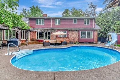 22 Deerpath Court • Cambridge, ON photo 6