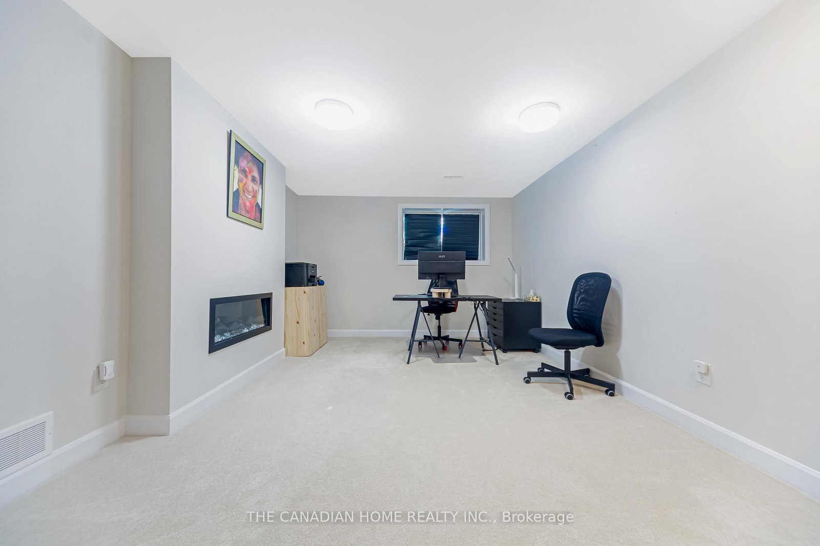 921 Clarkia Street • Ottawa, ON photo 13