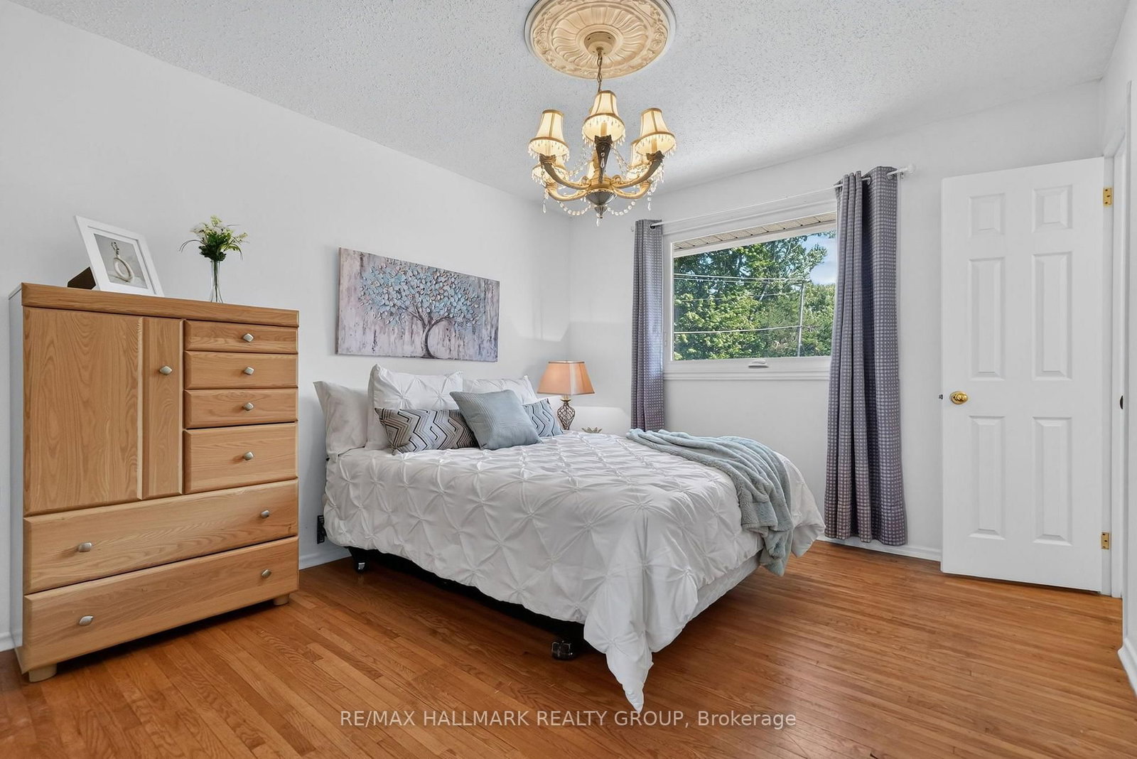 157 Lacroix Avenue • Gloucester, ON photo 13