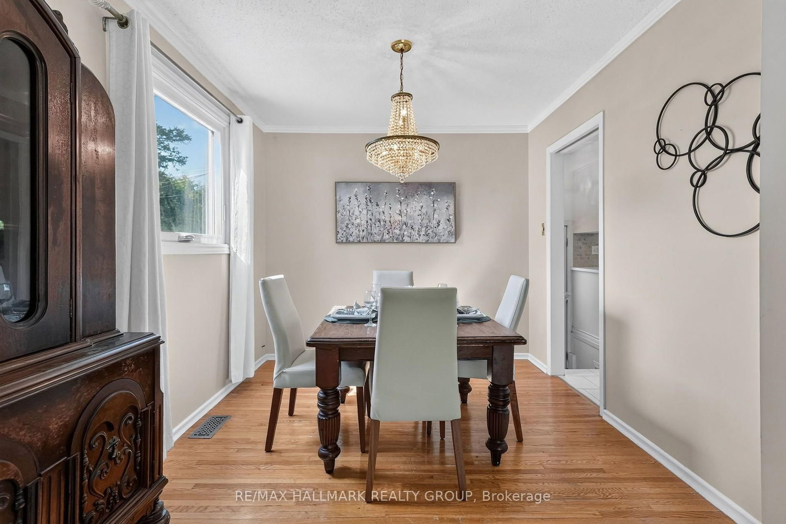 157 Lacroix Avenue • Gloucester, ON photo 8