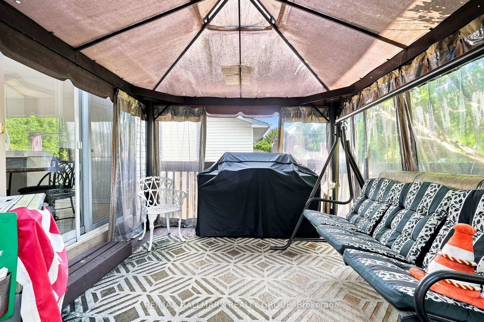 609 TOURELLE Drive • Ottawa, ON photo 31