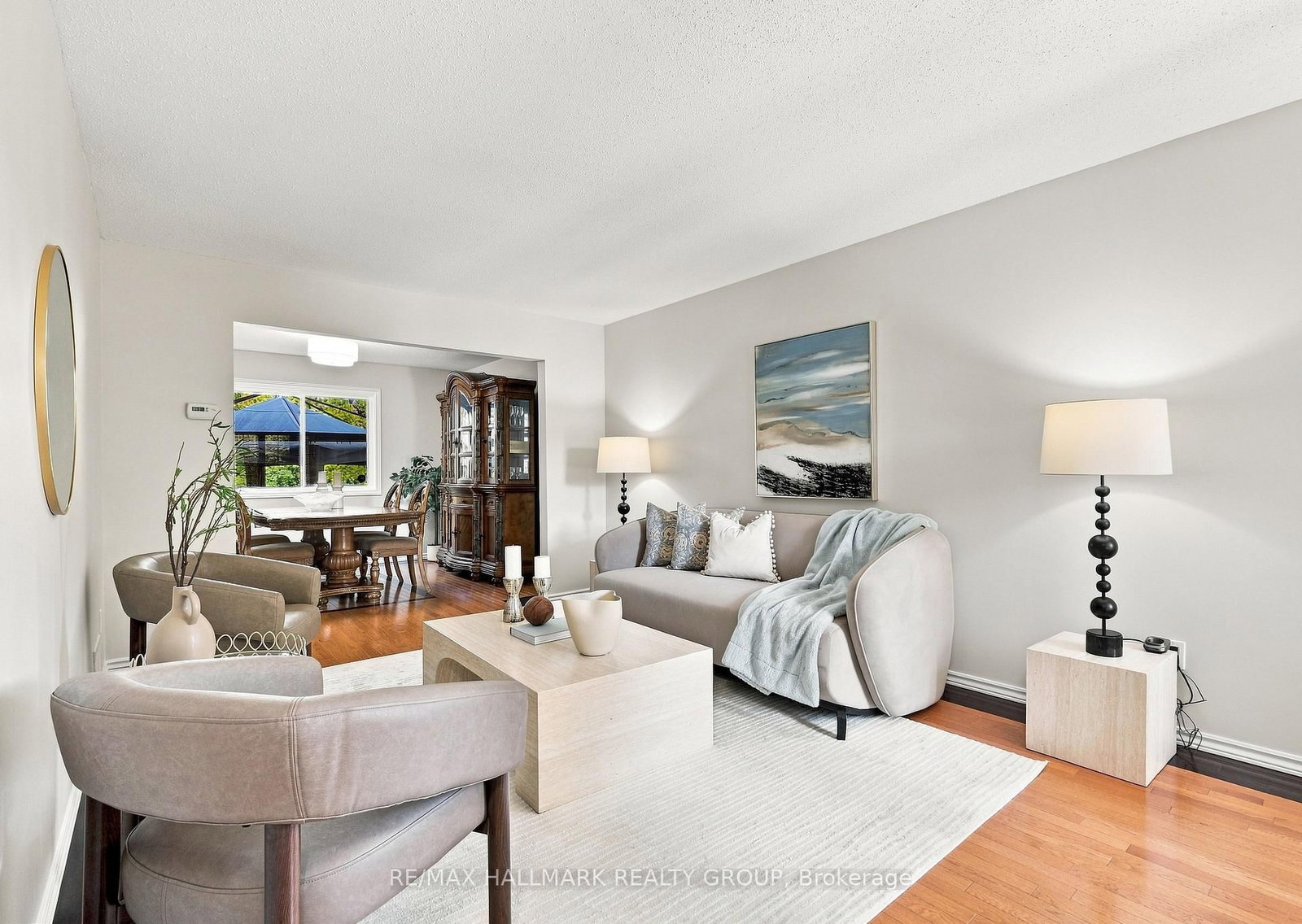 609 TOURELLE Drive • Ottawa, ON photo 6
