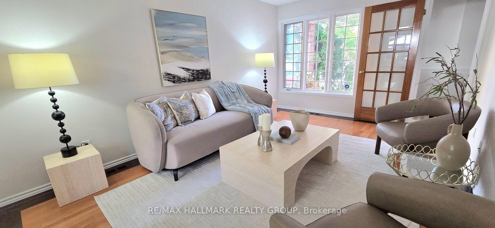 609 TOURELLE Drive • Ottawa, ON photo 8