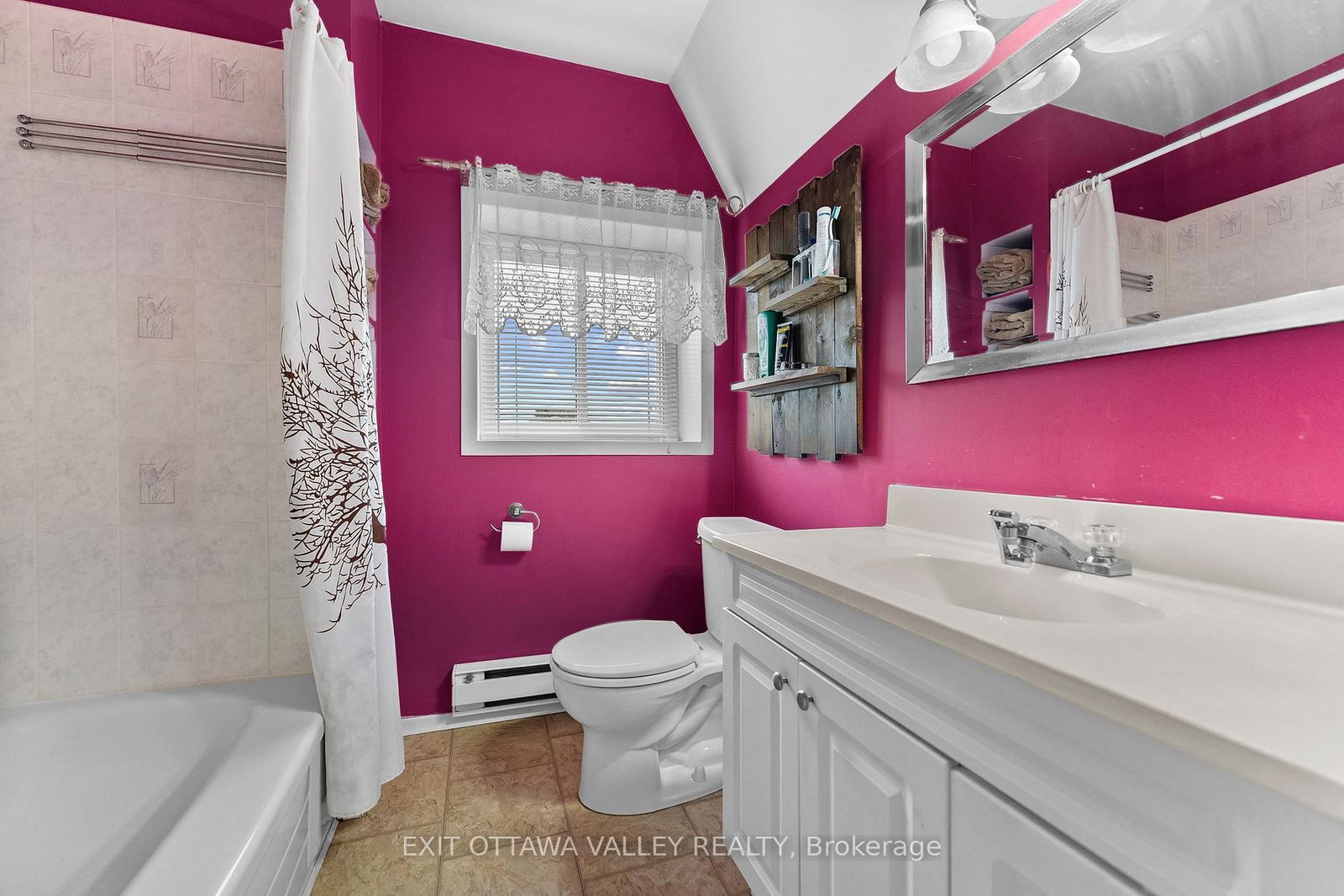 38922 41 Highway • Pembroke, ON photo 23