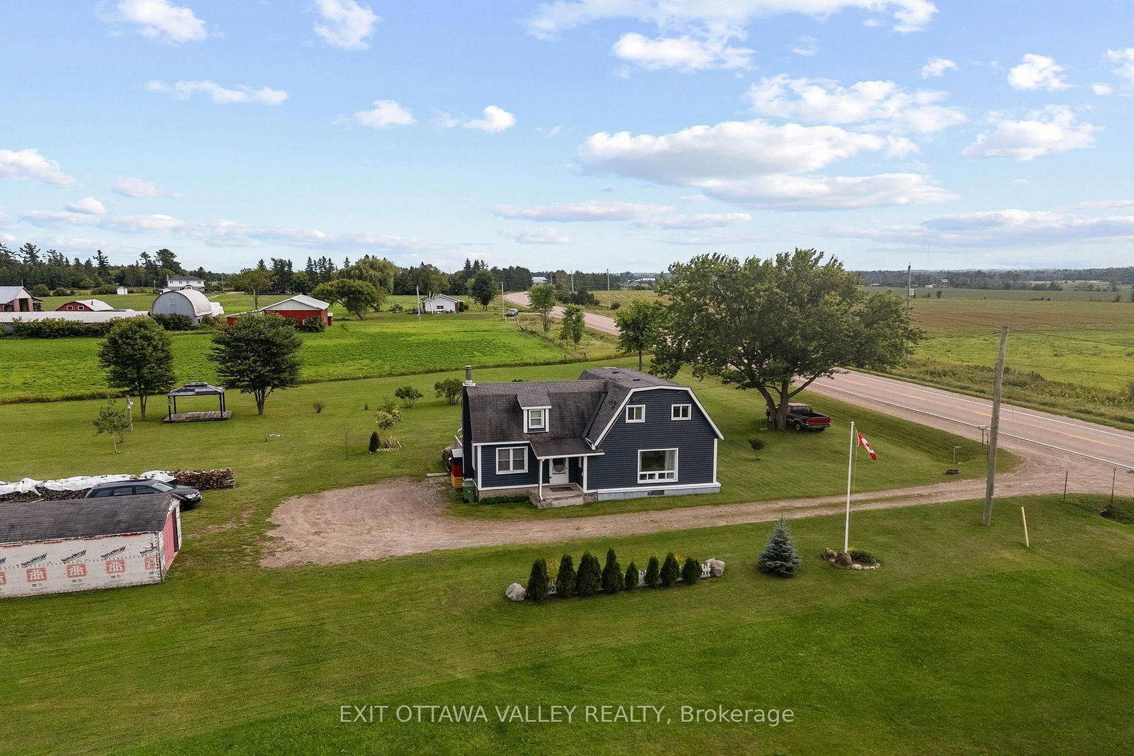 38922 41 Highway • Pembroke, ON photo 5