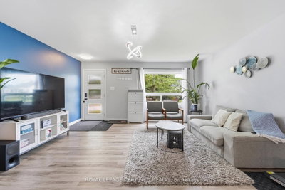18 Coventry Street • St. Catharines, ON photo 3