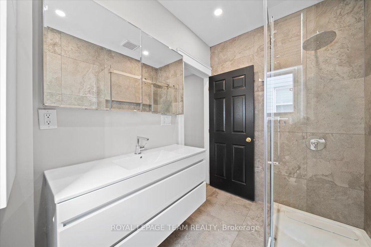 136 Elm Street • Ottawa, ON photo 20