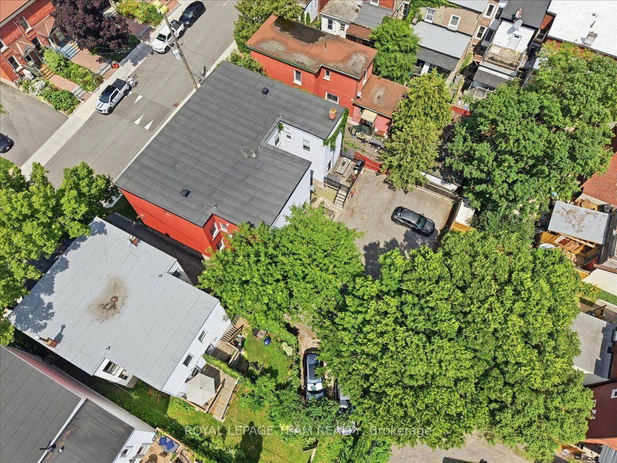 136 Elm Street • Ottawa, ON photo 41