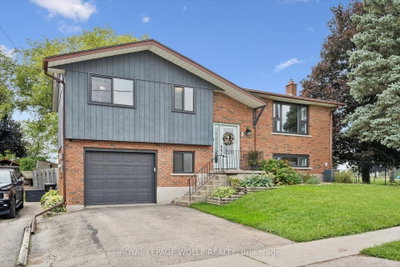 8 Christian Street • Wilmot, ON photo 2