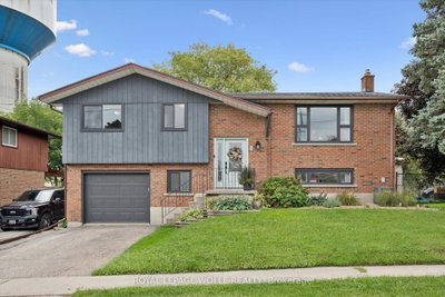 8 Christian Street • Wilmot, ON photo 3