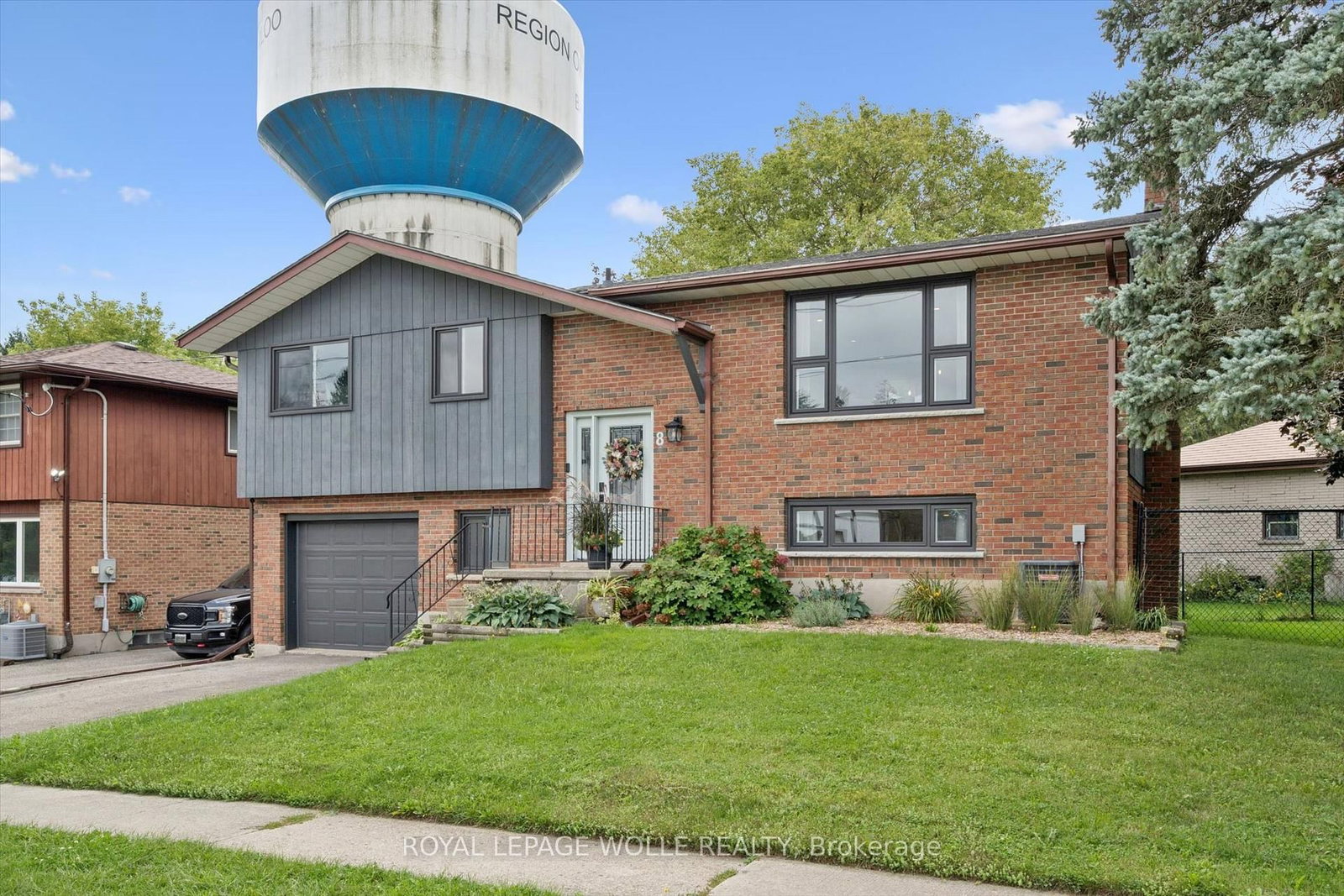 8 Christian Street • Wilmot, ON photo 4
