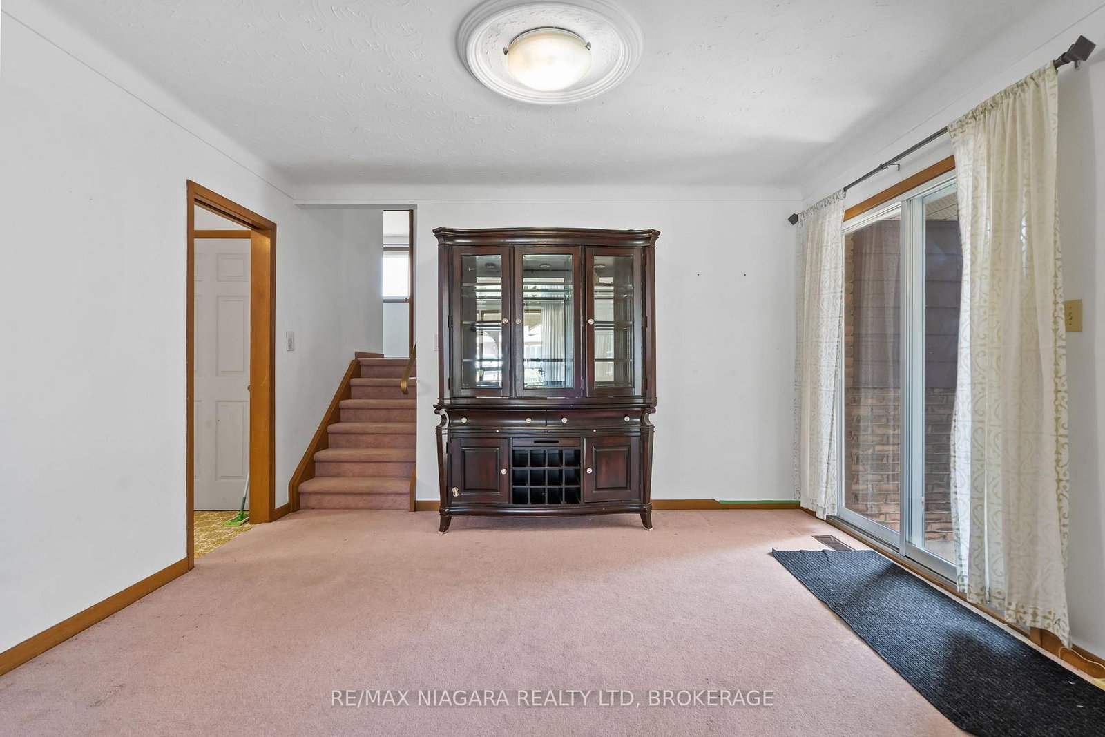26 Forster Avenue • Thorold, ON photo 5