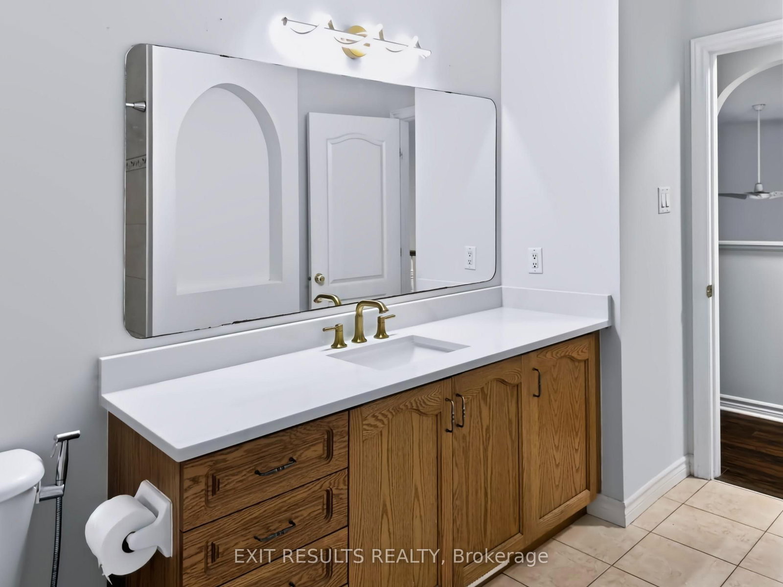 5B KEMP Drive • Ottawa, ON photo 29