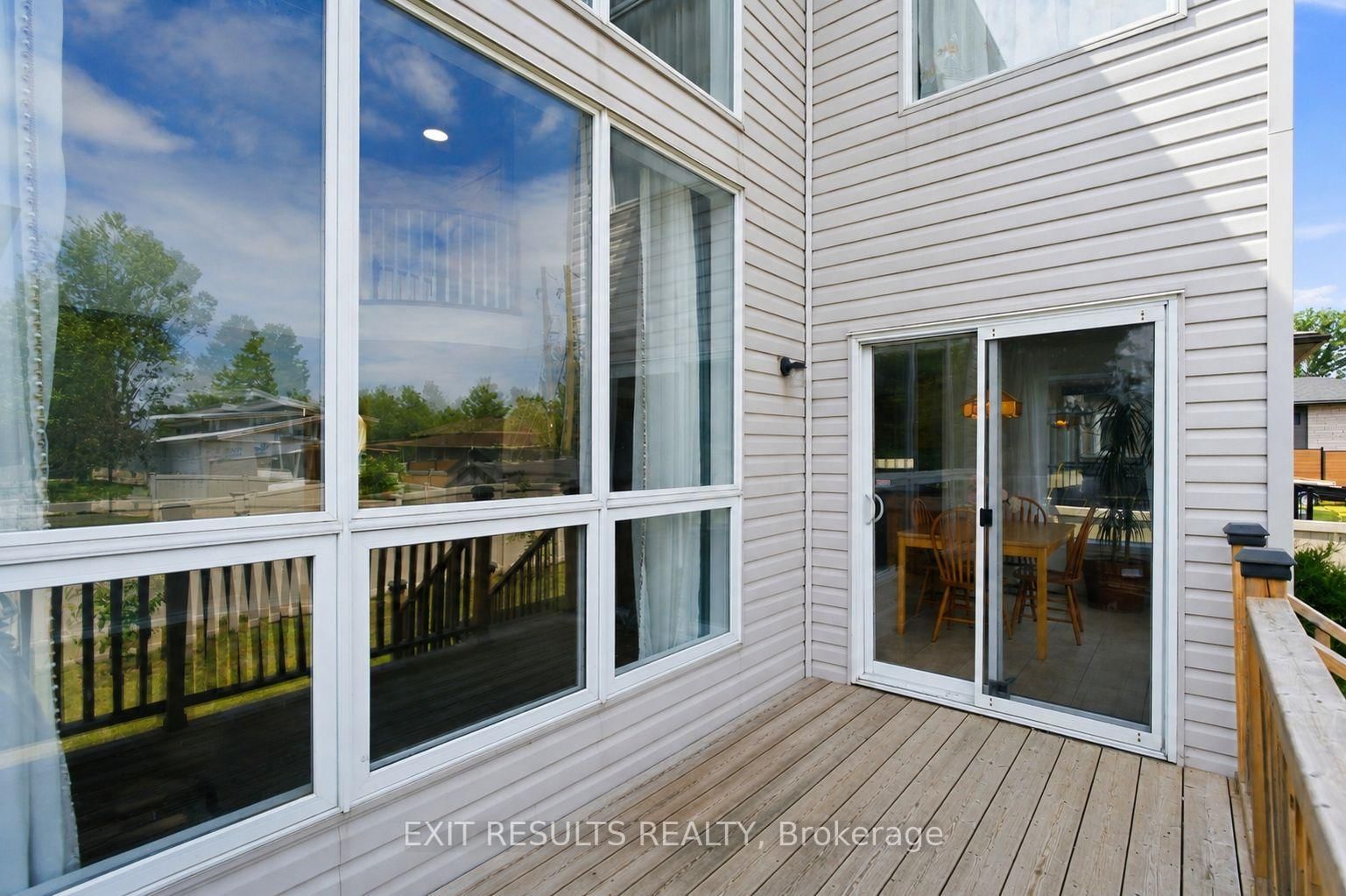 5B KEMP Drive • Ottawa, ON photo 40