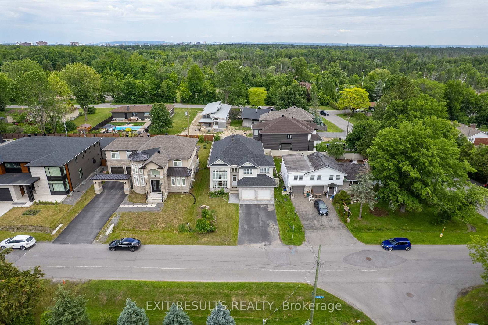 5B KEMP Drive • Ottawa, ON photo 45