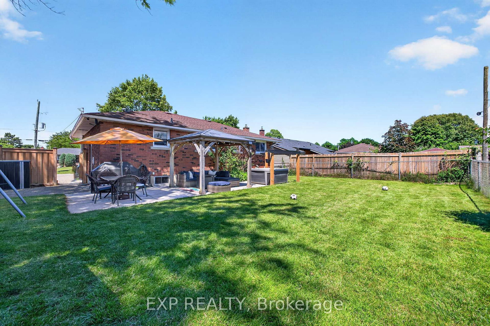 8 Dunraven Avenue • St. Catharines, ON photo 39