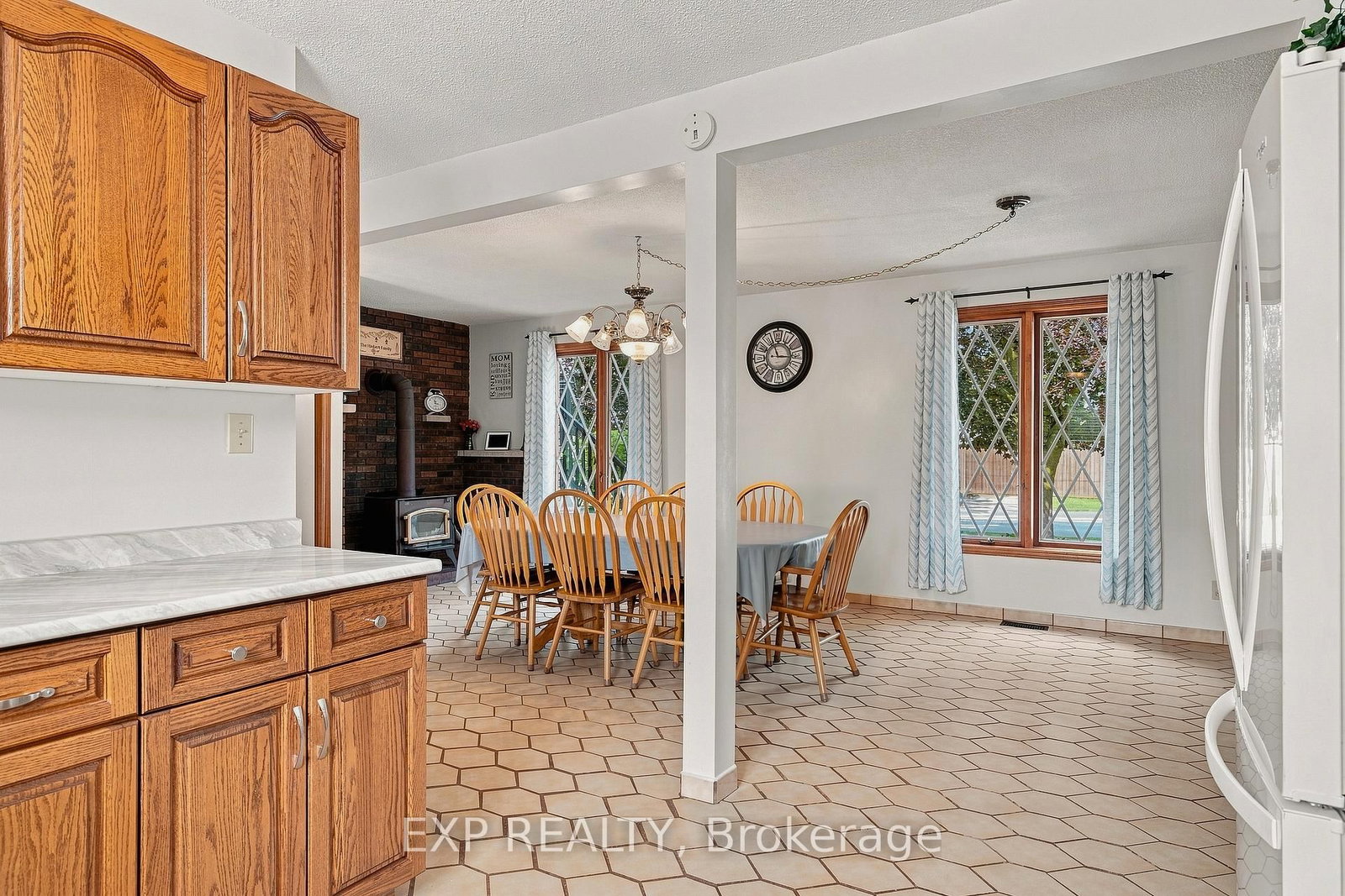 590 Albert Avenue N • North Perth, ON photo 19