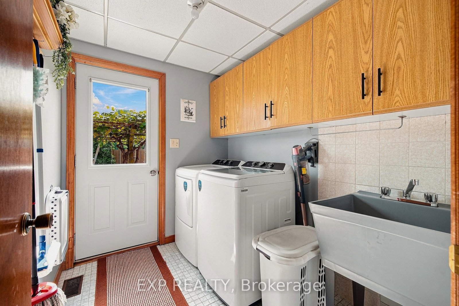 590 Albert Avenue N • North Perth, ON photo 24