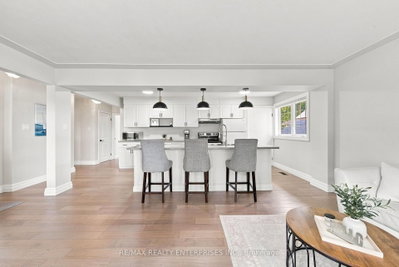 56 Alexander Avenue • Cambridge, ON photo 2