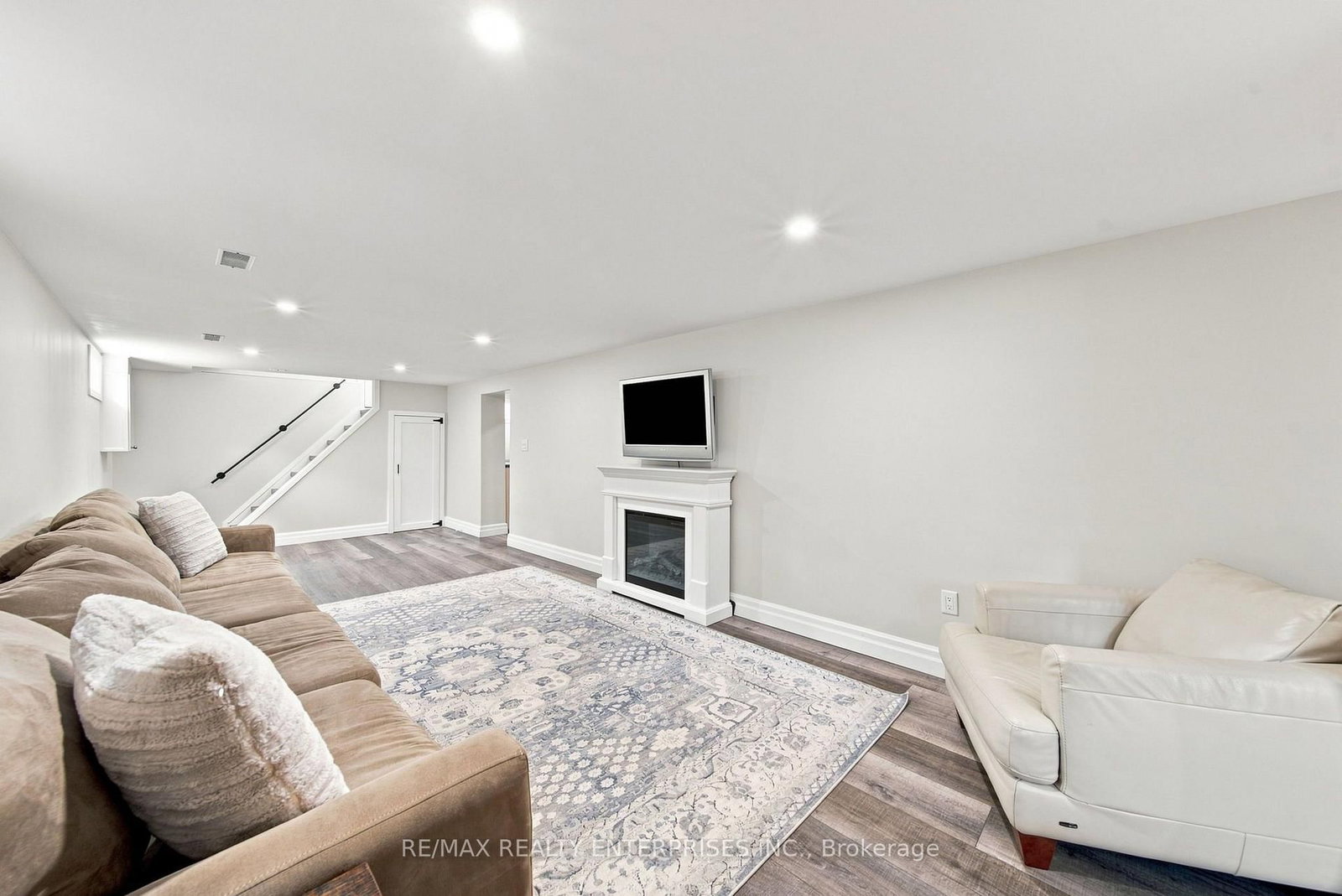 56 Alexander Avenue • Cambridge, ON photo 23