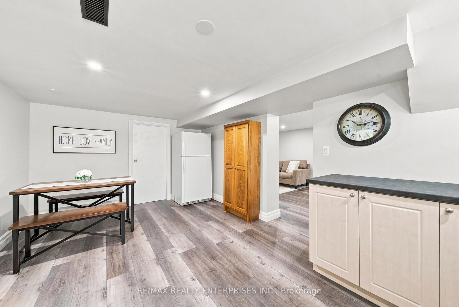 56 Alexander Avenue • Cambridge, ON photo 27