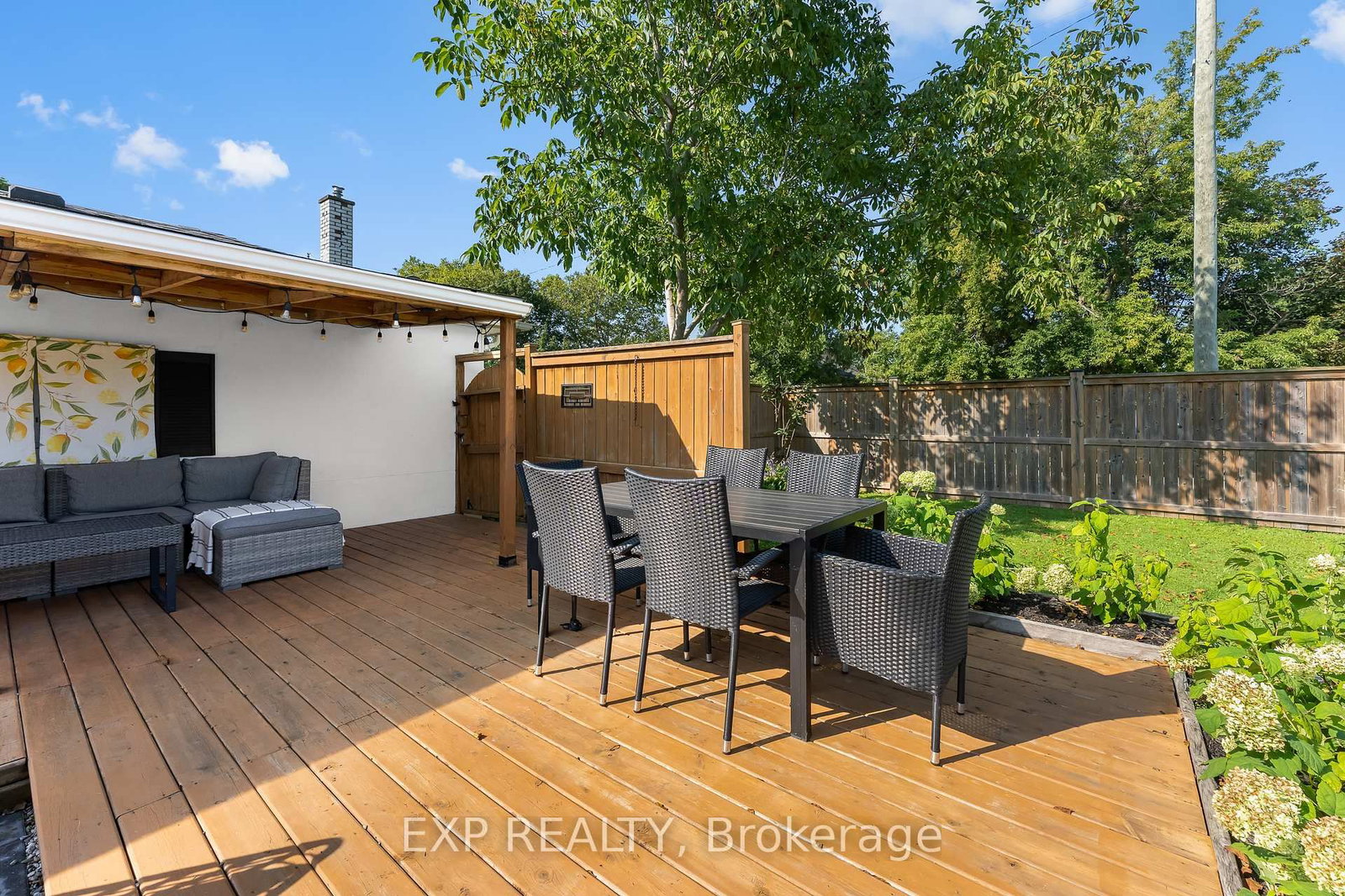14 Mcdonald Avenue • Thorold, ON photo 44