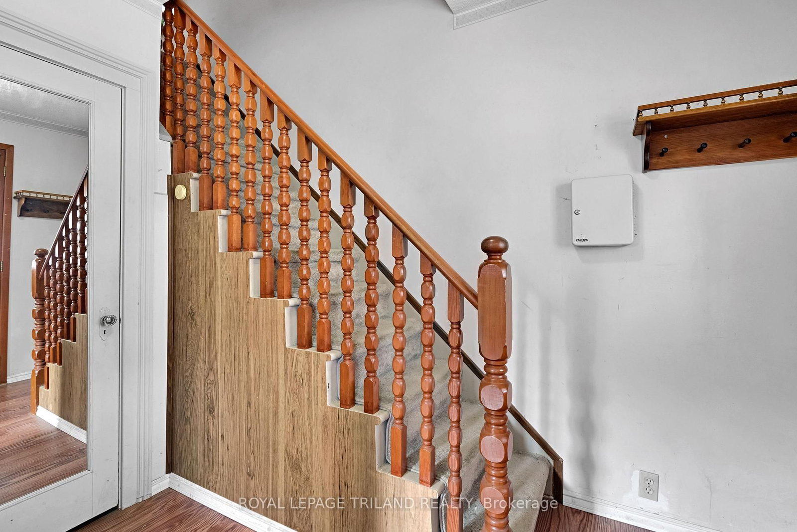 15 Antrim Street • St. Thomas, ON photo 14