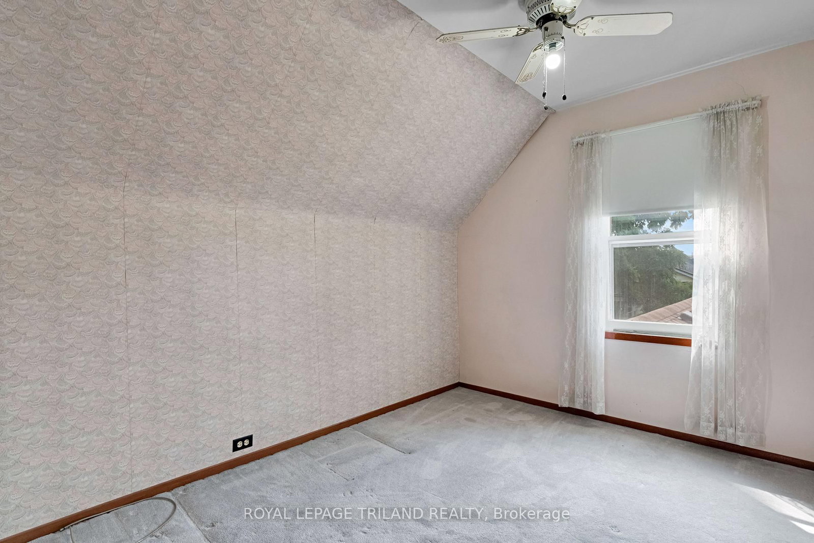 15 Antrim Street • St. Thomas, ON photo 17