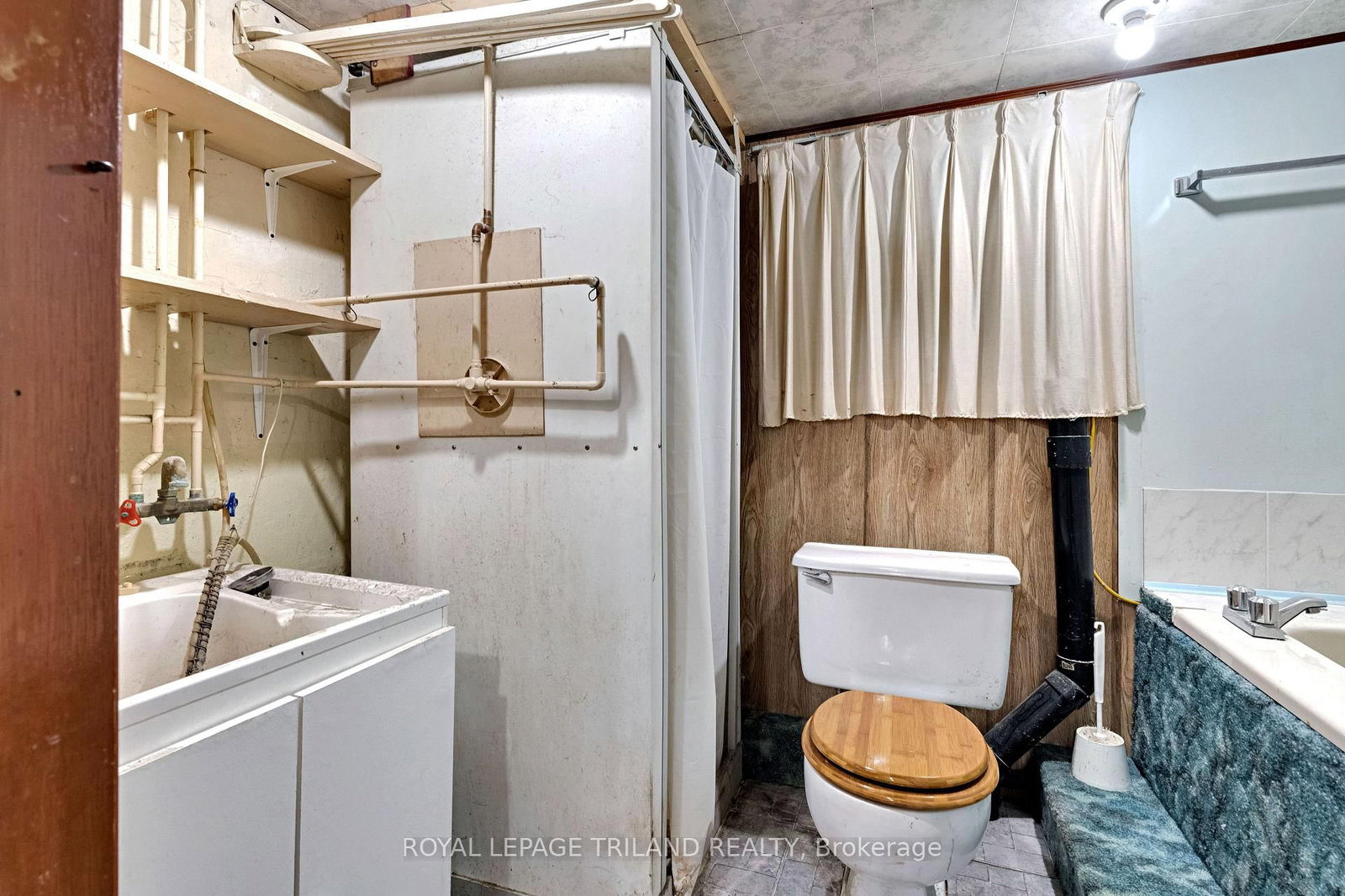 15 Antrim Street • St. Thomas, ON photo 20