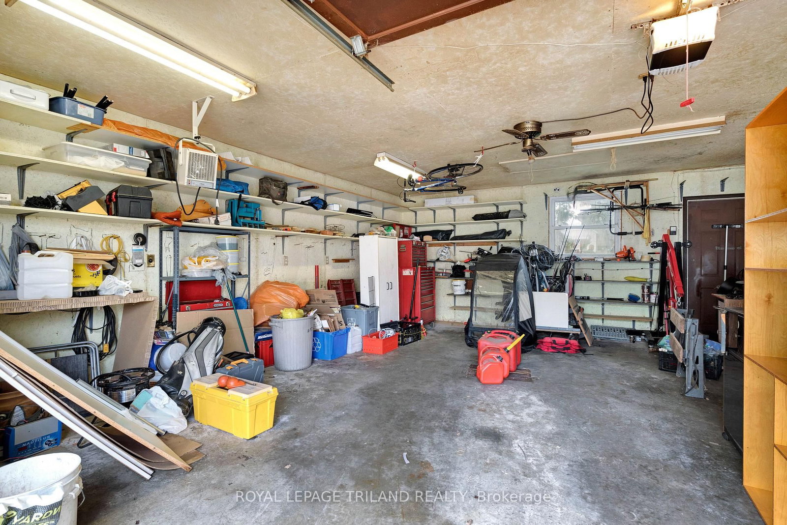 15 Antrim Street • St. Thomas, ON photo 24