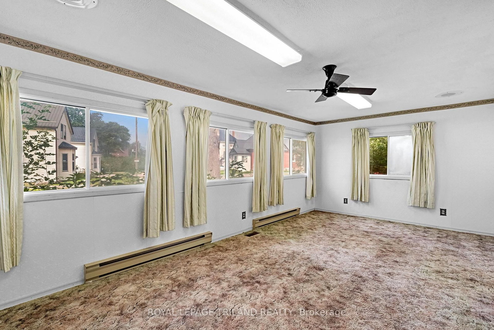 15 Antrim Street • St. Thomas, ON photo 27