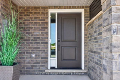 25 Kiln Lane E • St. Thomas, ON photo 3