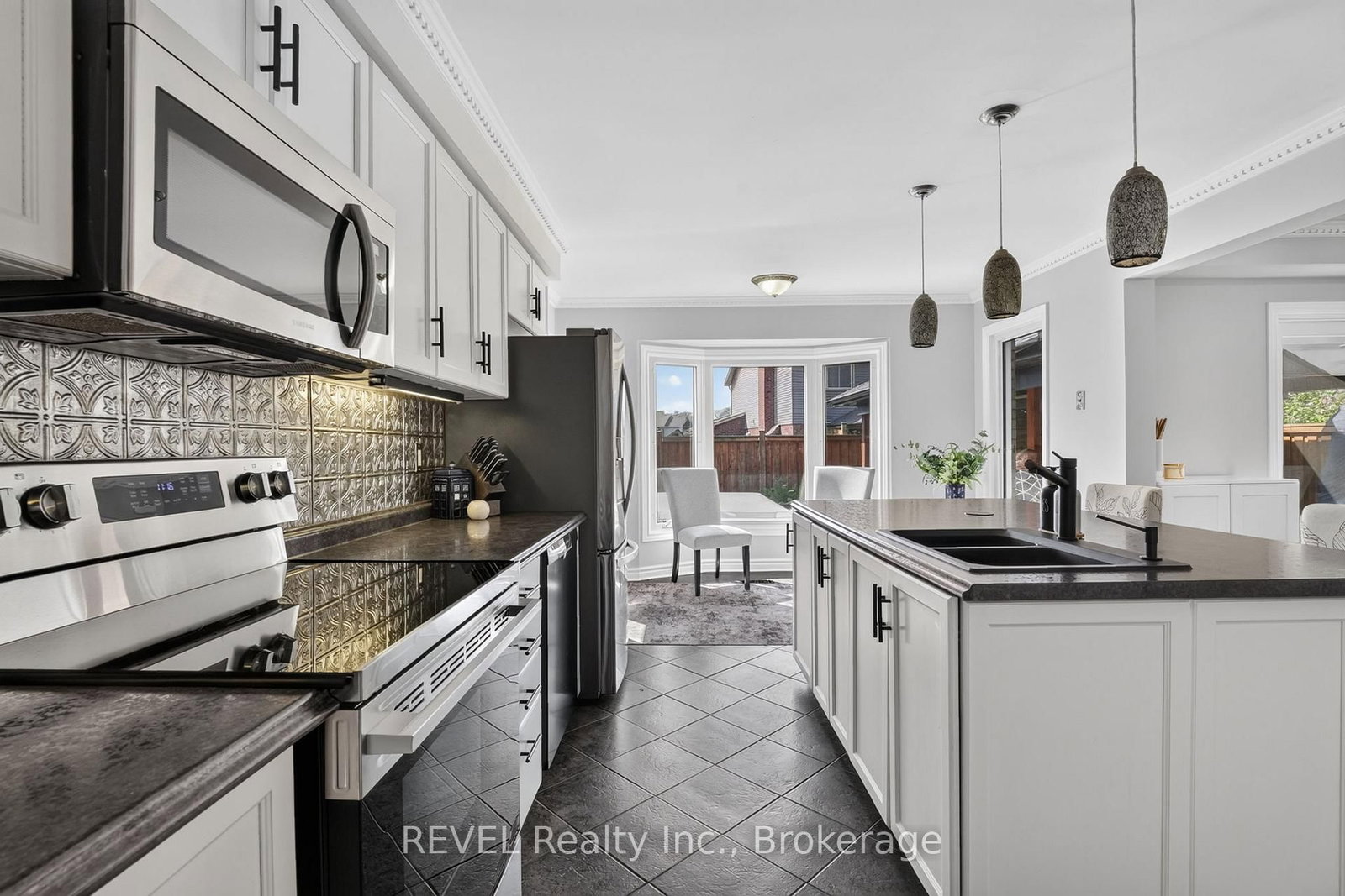 10 Meadowbrook Lane • Pelham, ON photo 13