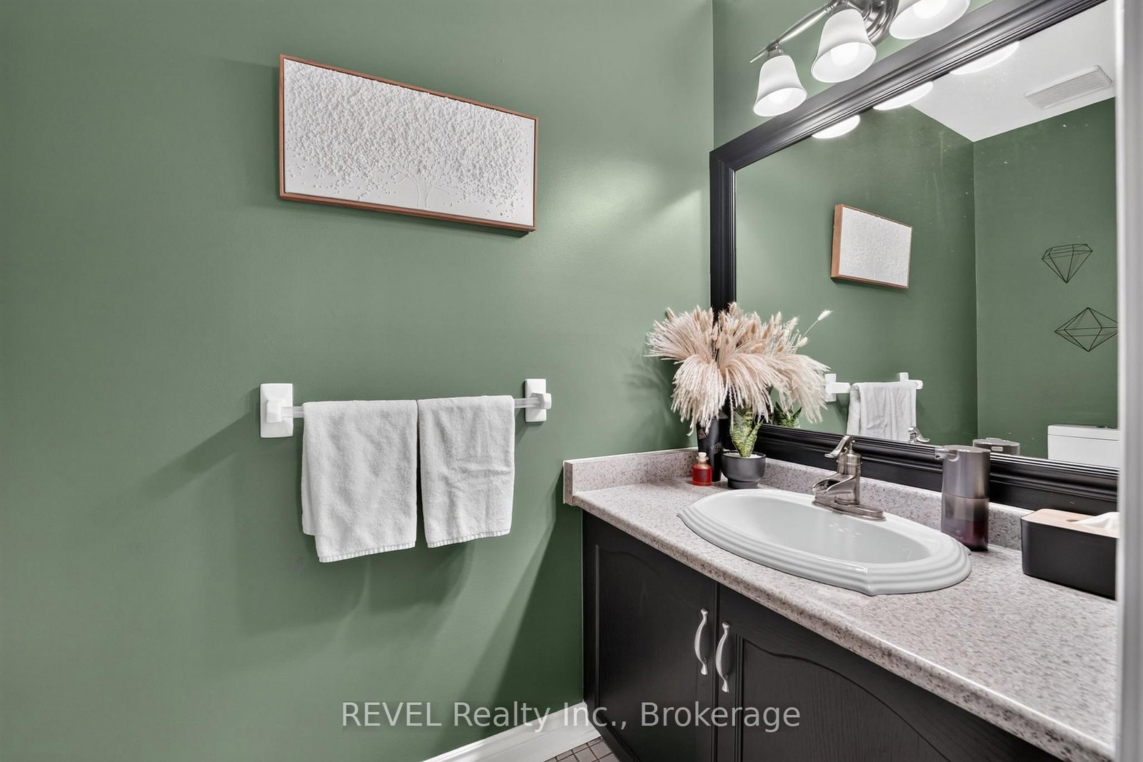 10 Meadowbrook Lane • Pelham, ON photo 16