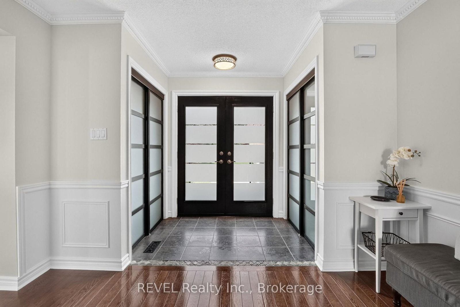 10 Meadowbrook Lane • Pelham, ON photo 4