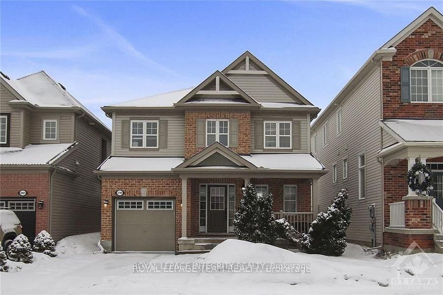 Front view of 2799 Grand Canal Street, Ottawa