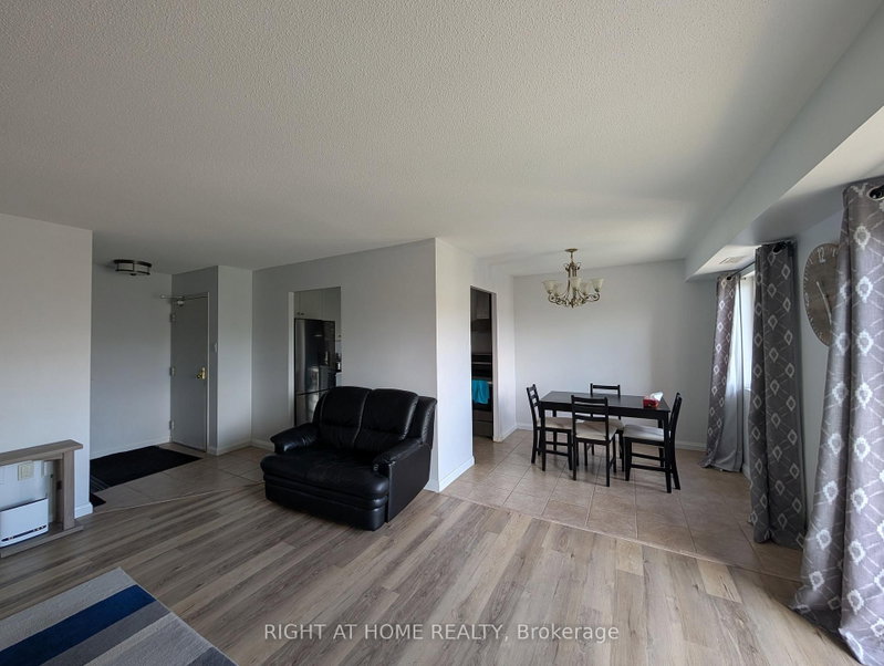 408 - 860 Commissioners Road E