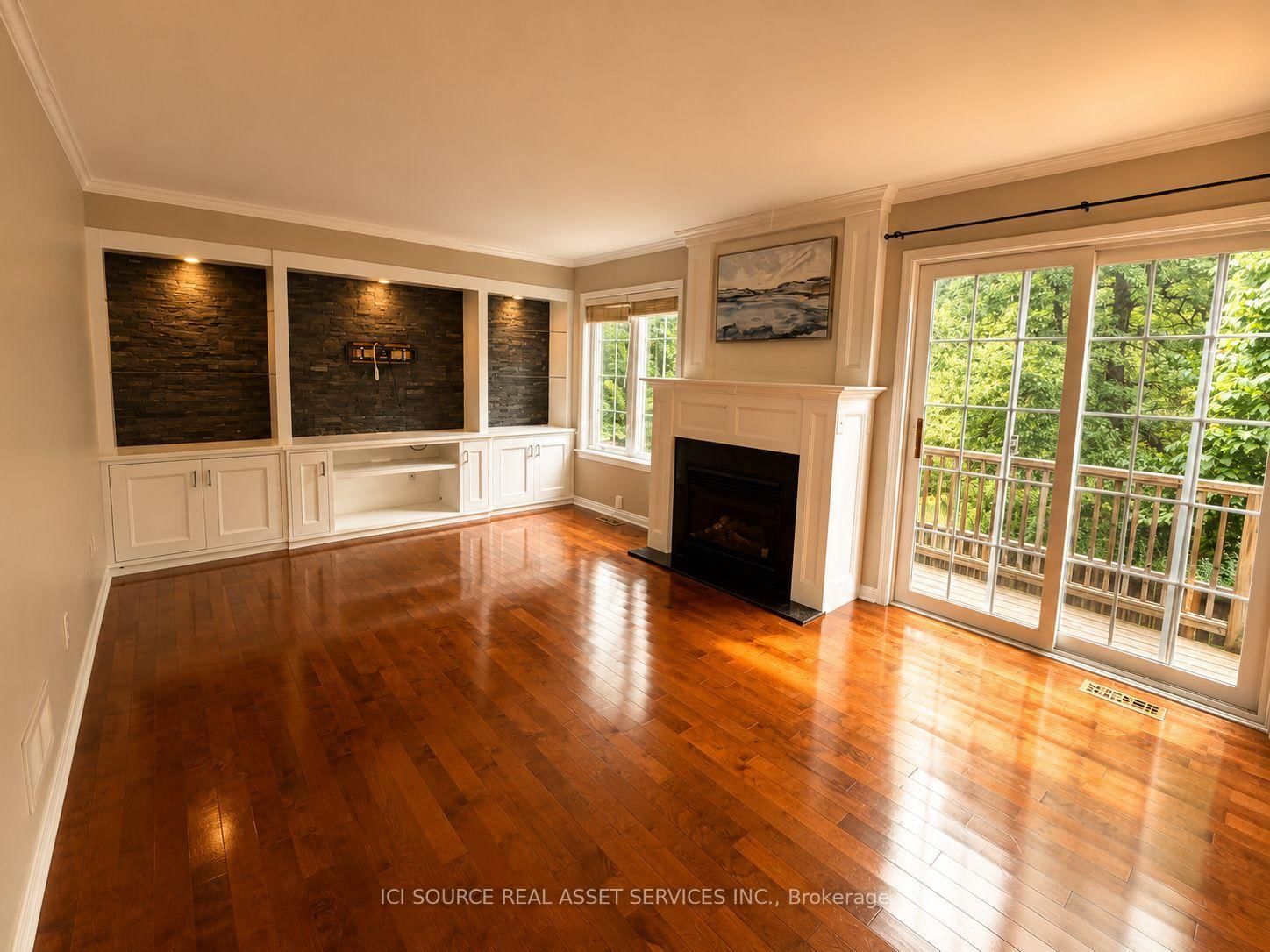 358 Wisteria Crescent • Ottawa, ON photo 10