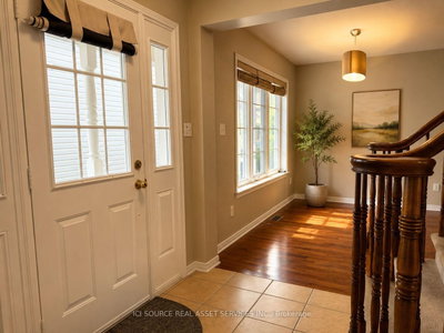 358 Wisteria Crescent • Ottawa, ON photo 4