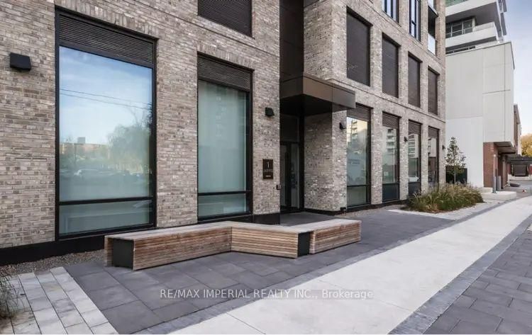 1015 - 1 Jarvis Street