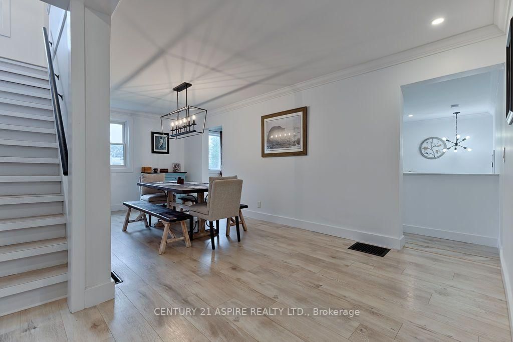 621 Bruham Avenue • Laurentian Valley, ON photo 10