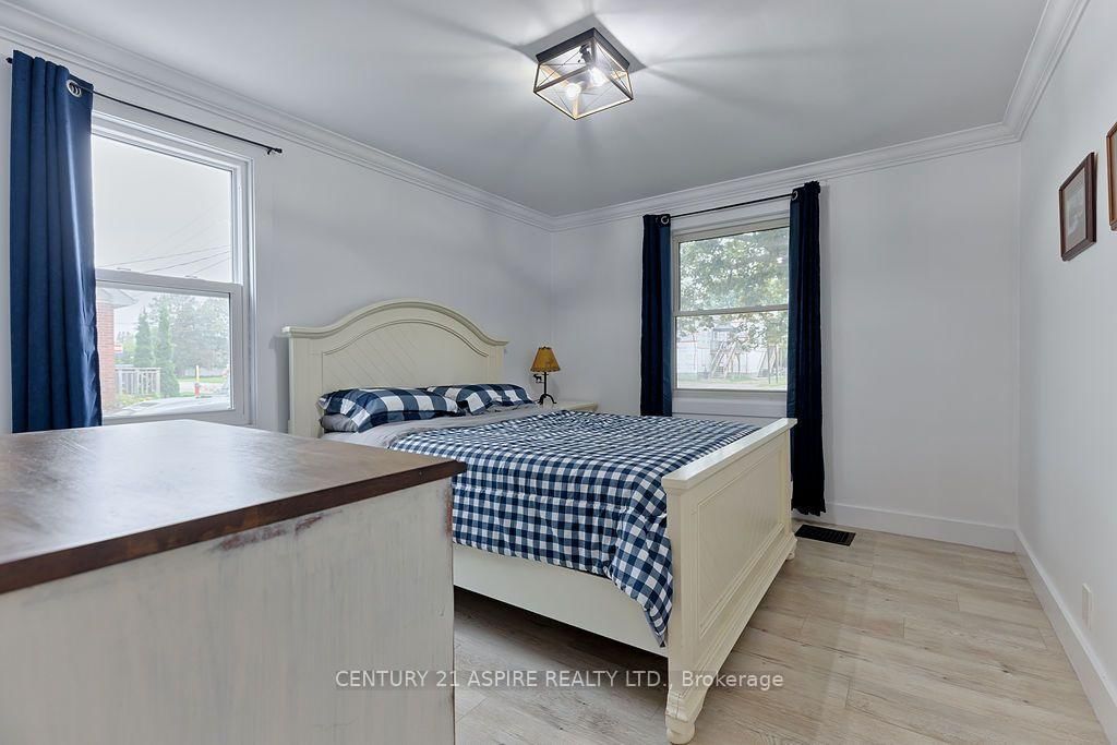 621 Bruham Avenue • Laurentian Valley, ON photo 20