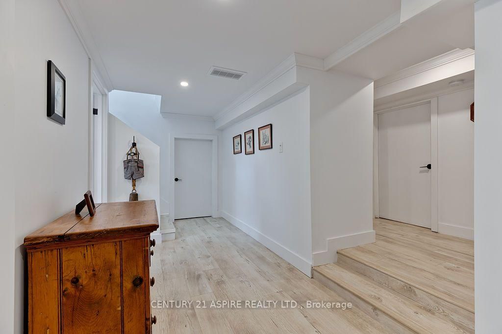 621 Bruham Avenue • Laurentian Valley, ON photo 34