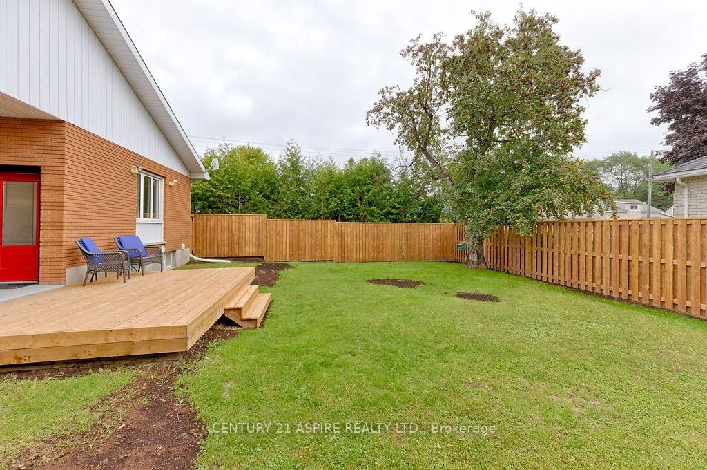 621 Bruham Avenue • Laurentian Valley, ON photo 44