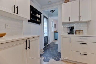 621 Bruham Avenue • Laurentian Valley, ON photo 9