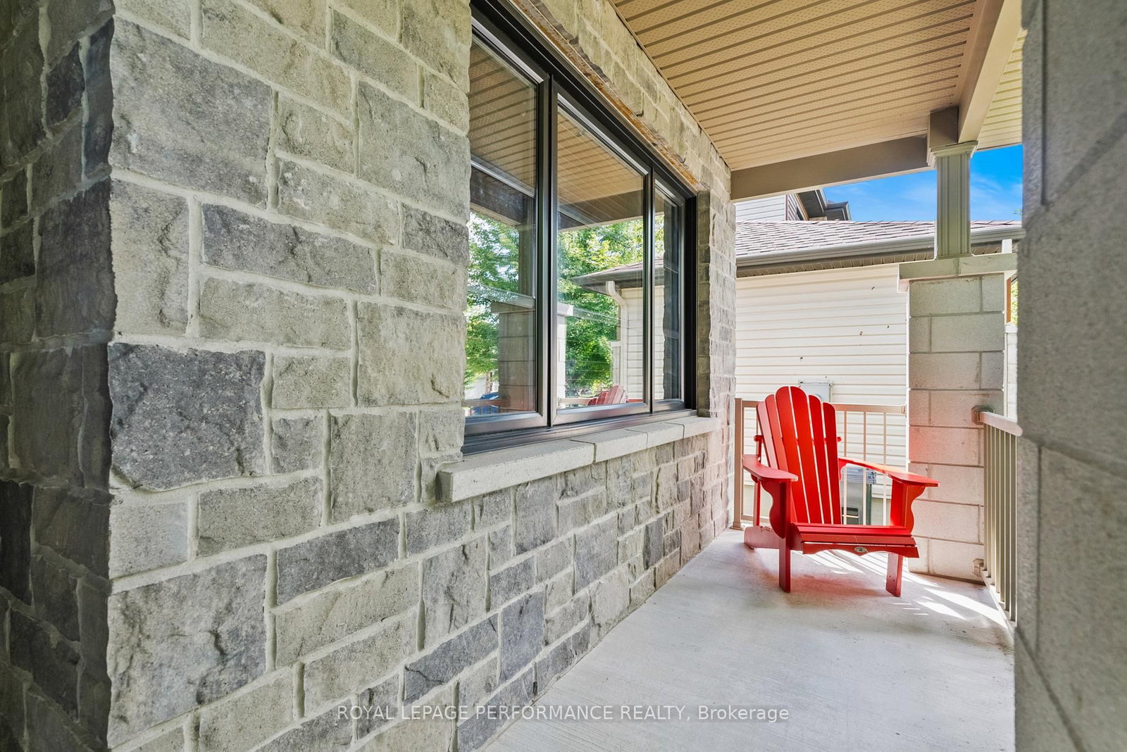 6 Brickyard Drive • Russell, ON photo 4