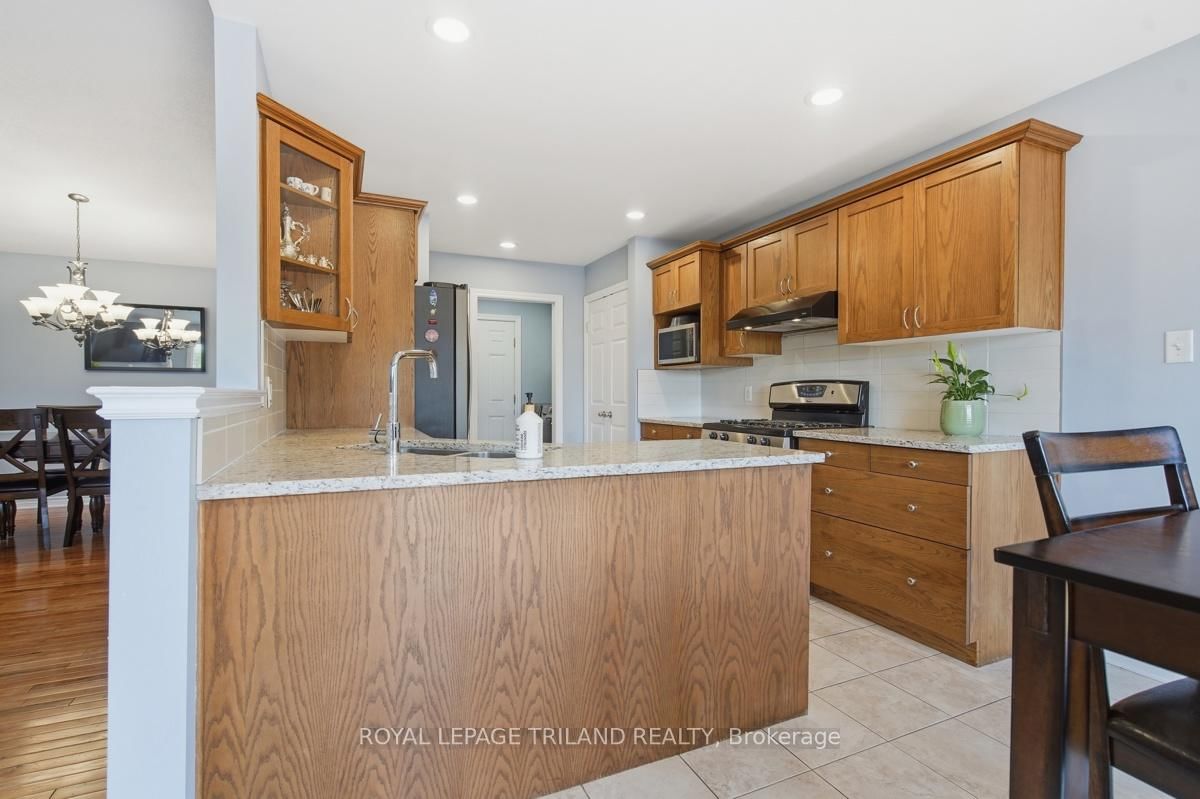 1731 Fiddlehead Place • London North, ON photo 12
