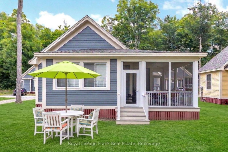 #219 11 Hollow Lane, Prince Edward County